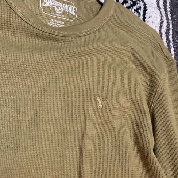 🌞 3 for $30 American Eagle Waffle Tee - Picture 3 of 3